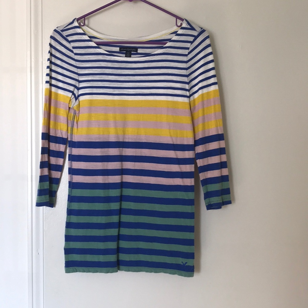 Quarter sleeve shirt